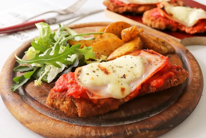 Milanesa Napolitana